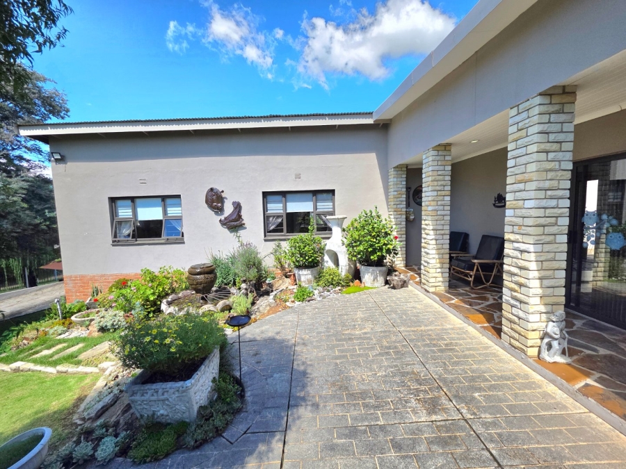 3 Bedroom Property for Sale in Paul Roux Free State